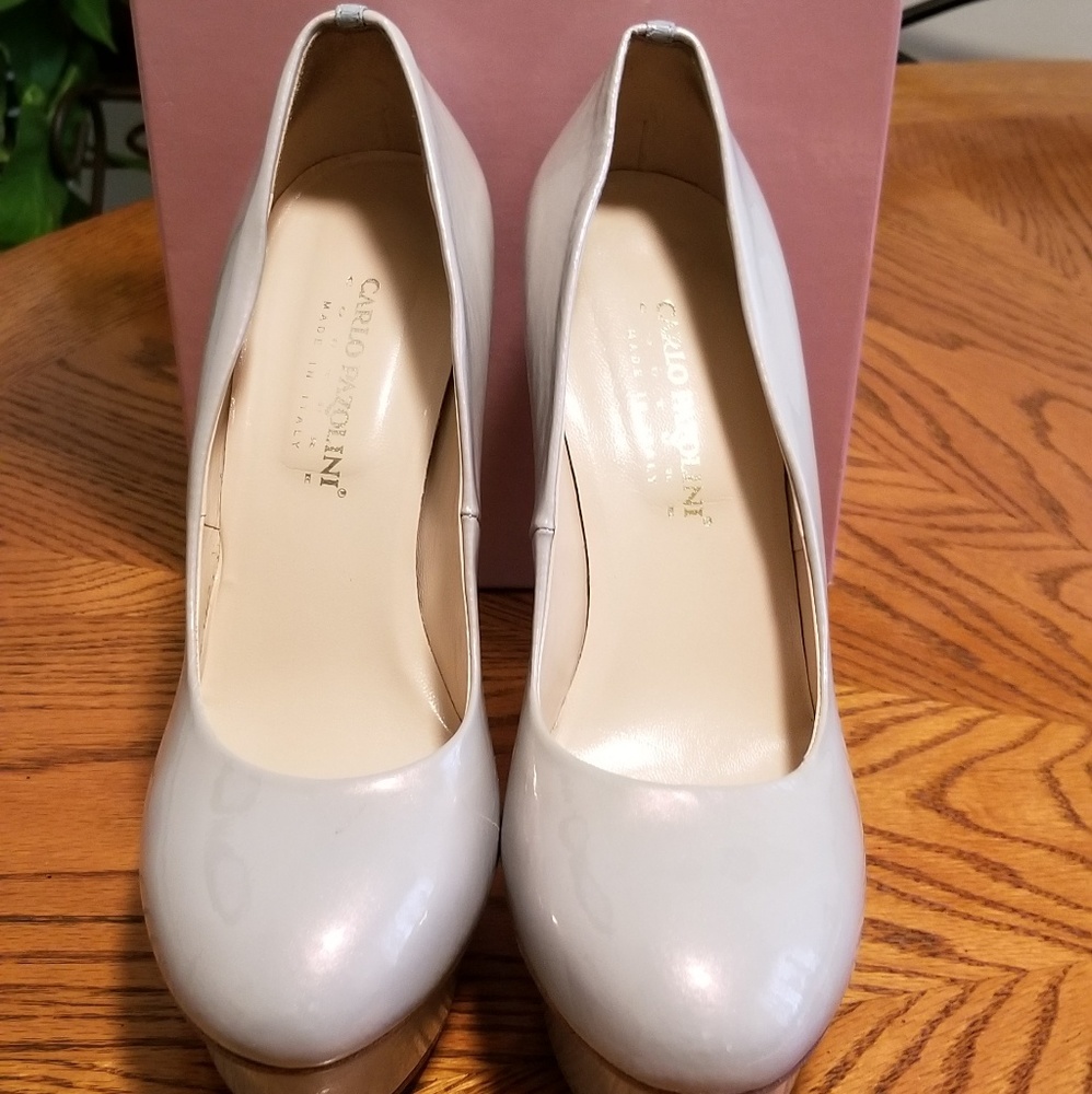 "BUNDLE & SAVE" Beautiful Shoes Size 10 (40)